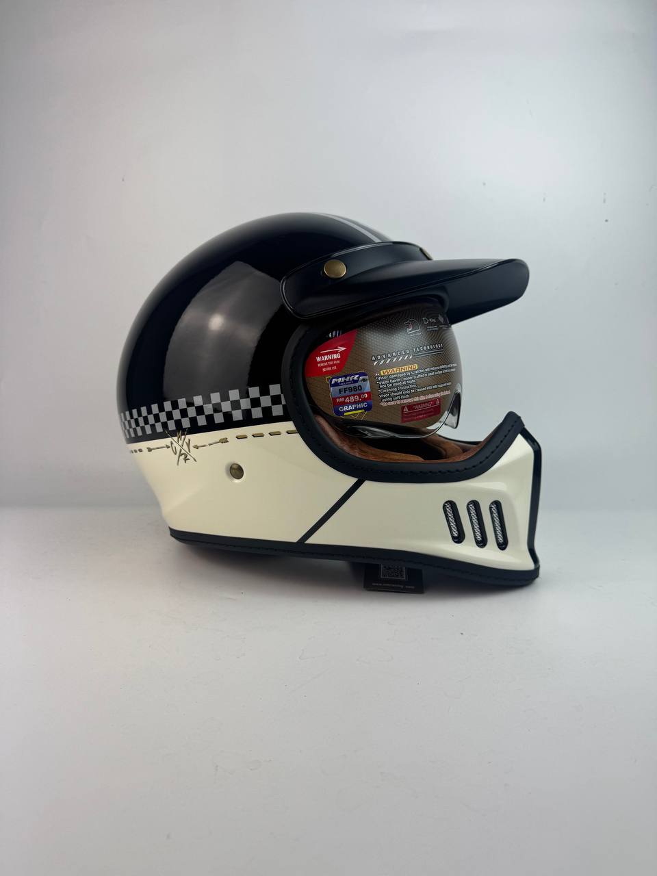 MHR TRACKER GLOSSY BLACK/CREAM GRAPHIC